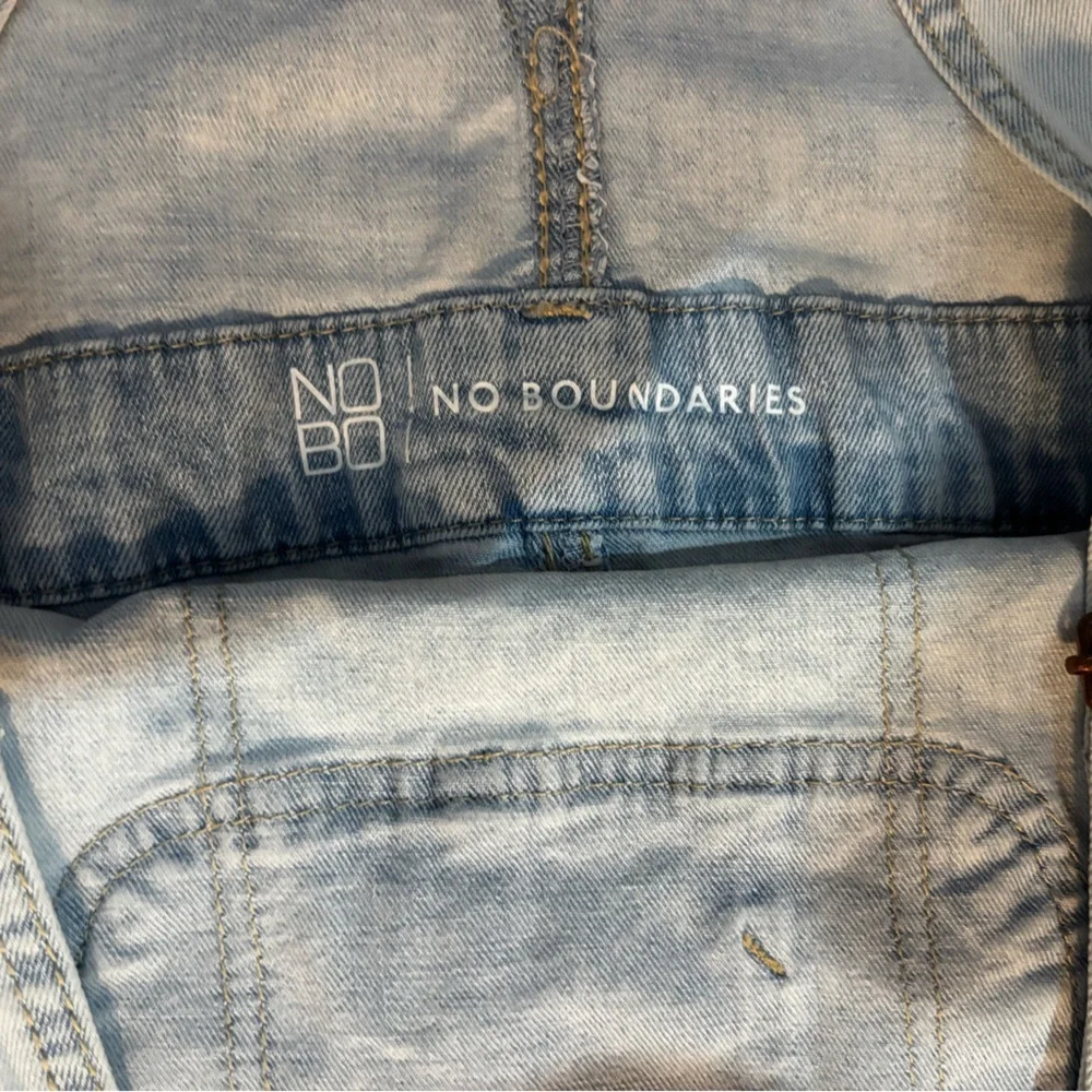 No Boundaries Light Blue Denim Apparel - Picture 8 of 8
